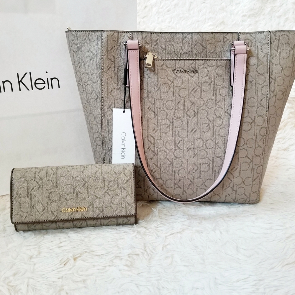 [SOLD] Calvin Klein Monogram Tote Bag & Wallet Pink